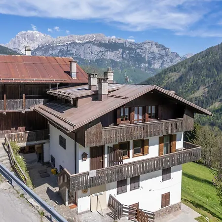 Apartment Casa Vittorio Canale dʼAgordo